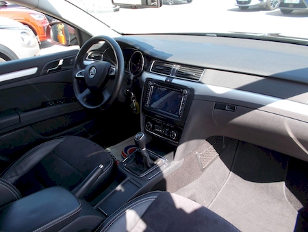 SKODA SUPERB II 1.6 TDI 105 CV GREENTEC AMBITION